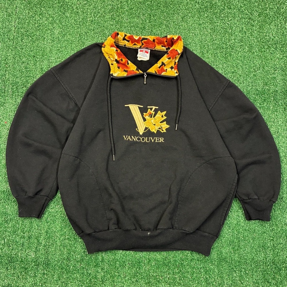 Vintage 90s Cityscape Vancouver Fall Leaves Quarter Zip Sweatshirt